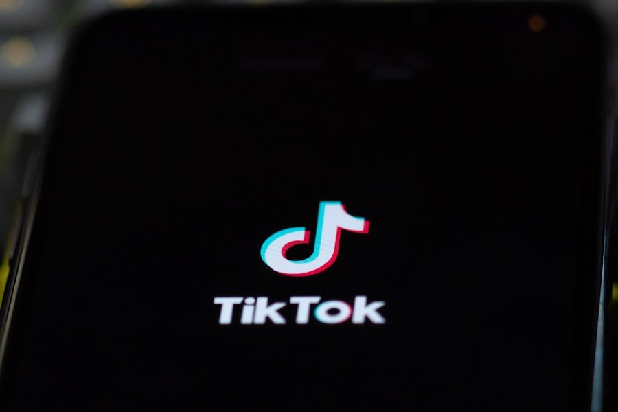 Photo Music influencers on TikTok
