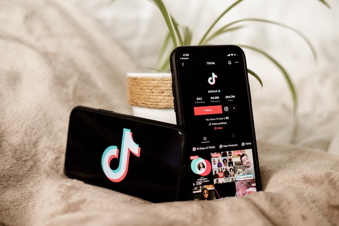 The Role of Influencer Marketing in Outbound Strategies