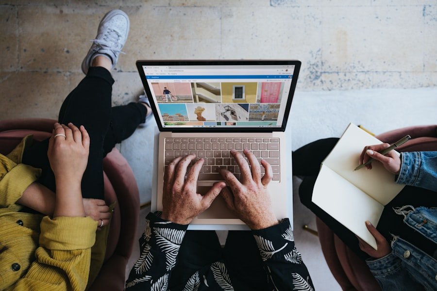 Photo influencer marketing
