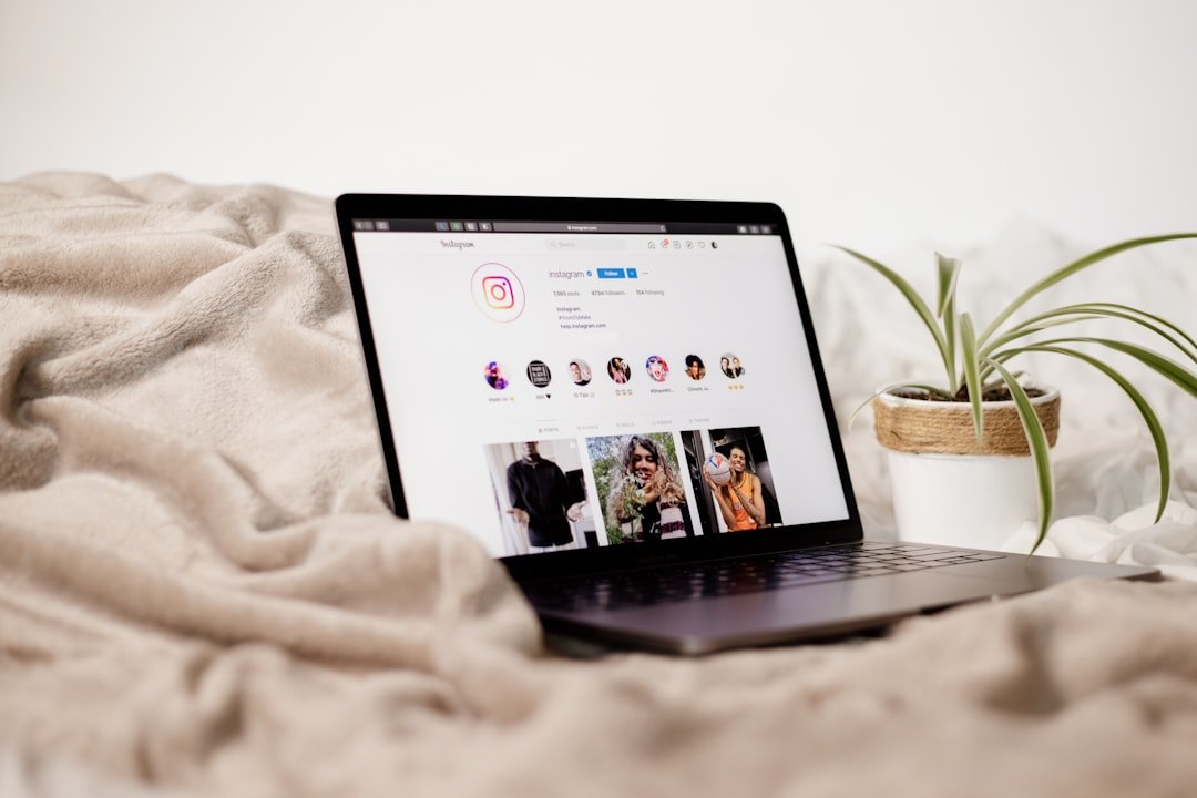 The Battle: Influencer Marketing vs Google Ads